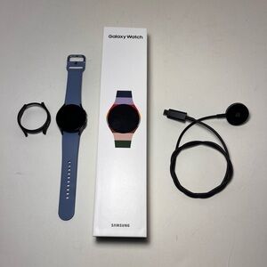 SAMSUNG Galaxy Watch5 40mm Bluetooth WiFi GPS SM-R900